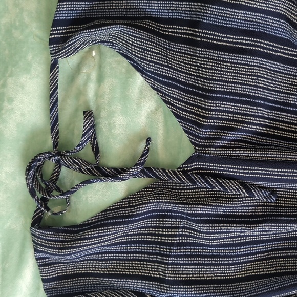 Jumpsuit - Picture 3 of 10